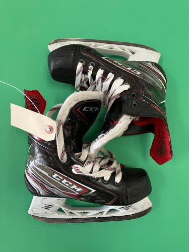 Youth CCM JetSpeed FT2 Hockey Skates Regular Width 13.5 (Used)