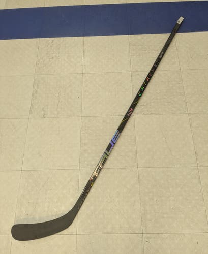 Intermediate True Catalyst 9x3 Left Handed Hockey Stick, T92.5 Curve, 65 Flex (New)
