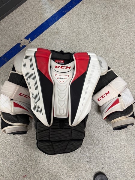 Large 2023 CCM Eflex 5.9 Goalie Chest Protector (Used)