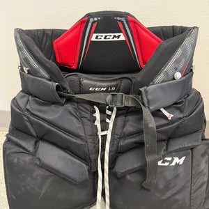 Intermediate Large CCM Axis 1.9 Hockey Goalie Pants (Used)