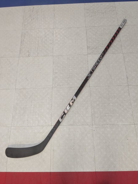 Junior CCM JetSpeed FT5 Pro Left Hand Hockey Stick, P29 Curve, Multiple Flexes Available (New)