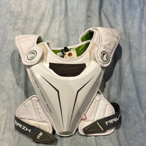 Small Adult Maverik M5 Shoulder Pads (Used)