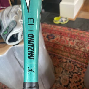 Mizuno Finch Alloy Bat (-13) 16 oz 29" (Used)