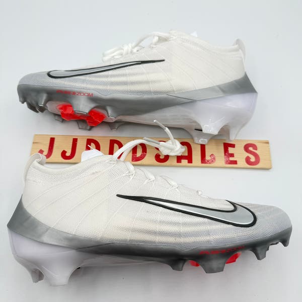 Nike Vapor Elite 1 Football Cleats White Metallic Silver Men’s Size 9 FB3288-100 Nike Zoom Air Vapor Elite 1 Football Cleats Style FB3288-100  main image 4