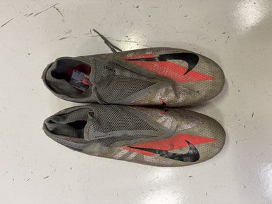 Used Nike Soccer Cleats Grey Senior 9 11860-S000296899