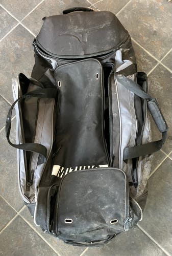 Black Mizuno Samurai Catcher's Bag (Used)