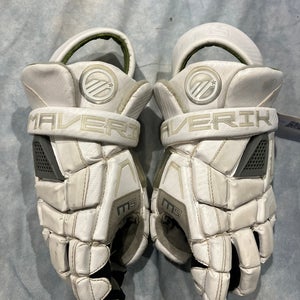 White Maverik M5 Lacrosse Gloves Large (Used)