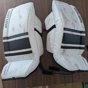 2022 Large Bauer GSX Prodigy Goalie Leg Pads (Used)
