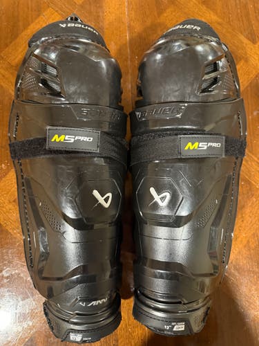 Bauer Supreme M5 Pro Hockey Shin Guards - Intermediate - 13"