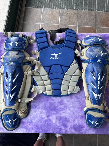 Adult Mizuno Samurai Catcher's Set (Used)