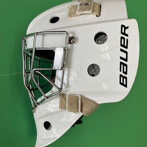 White Junior Bauer 930 Goalie Mask (Used)