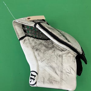 Junior Warrior Ritual GT2 Goalie Gloves (Used)