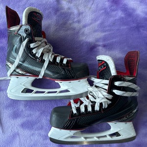 Bauer Vapor X2.7 Hockey Skates | Intermediate 4.5 (Used)