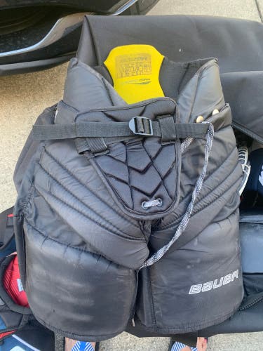 Junior Large Bauer Hockey Goalie Pants (Used)