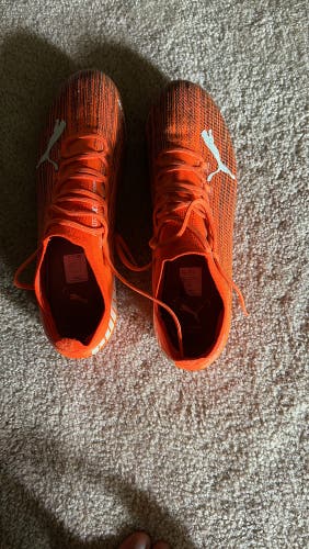 Orange Men's Size M 10.5 (W 11.5) Puma Ultra Turf Cleats Cleats (New)