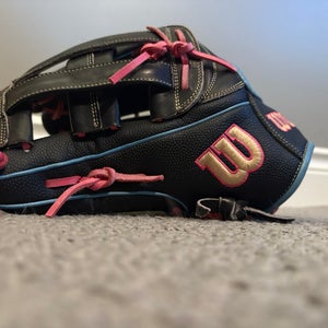 2025 Wilson A2000 LH Outfield Baseball Glove 12.75" (New)