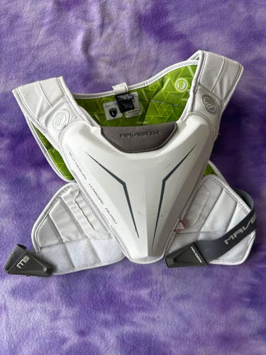Large Adult Maverik M5 Shoulder Pads (Used)