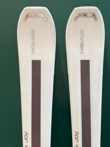Used HEAD Absolut Joy 158 Cm Skis With Bindings
