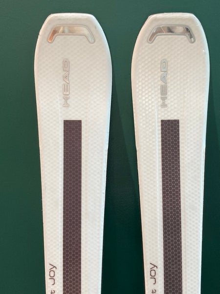 Used HEAD Absolut Joy 158 Cm Skis With Bindings
