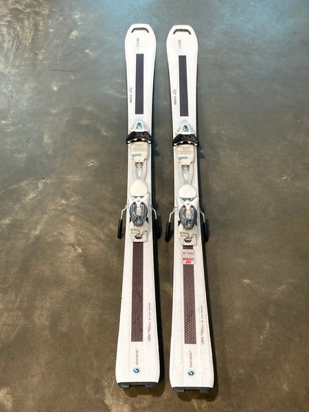 Used HEAD Absolut Joy 158 Cm Skis With Bindings