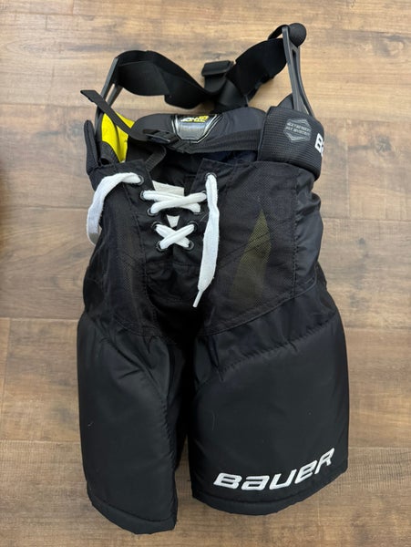 Youth Medium Bauer Supreme Ultrasonic Hockey Pants (Used)