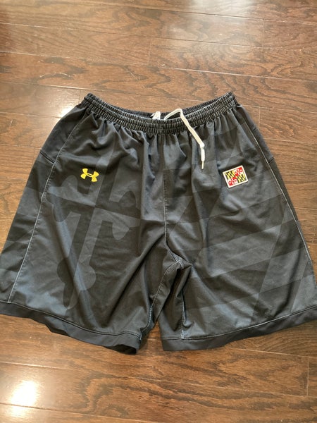 Black XL Men's Under Armour Shorts (Used)