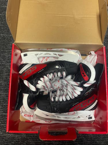 CCM JetSpeed FT670 Hockey Skates 7 (New)