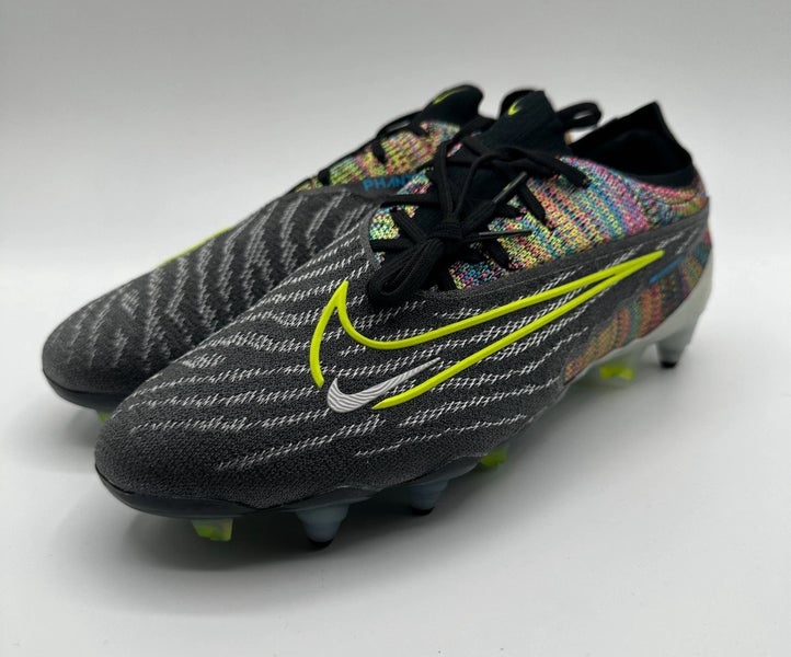 Black Men's Size M 6.5 (W 7.5) Nike Phantom GX Molded Cleats Cleats (New)