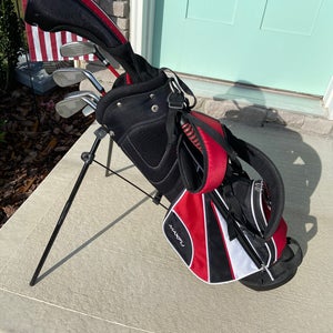 Maxfli rev 2 junior golf set