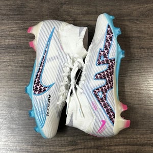 White Unisex Size M 6.0 (W 7.0) Nike Mercurial superfly 9 Molded Cleats Cleats (New)