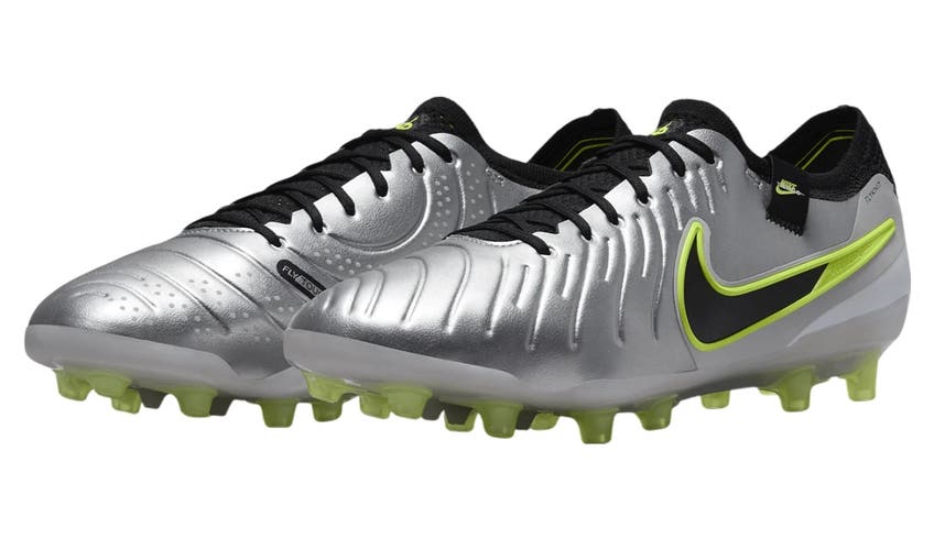 Silver Men's Size M 6.5 (W 8.0) Nike Tiempo Legend 10 Elite Molded Cleats Cleats (New)