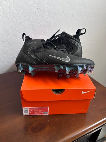 Black Men's Size M 7.5 (W 8.5) Youth Nike Alpha Huarache 8 Elite Mid Top Molded Cleats (New)