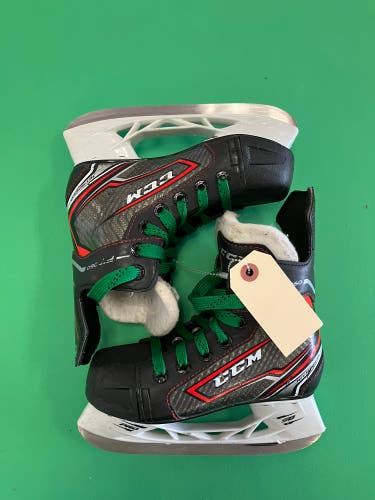 Youth CCM JetSpeed FT360 Hockey Skates Regular Width 12 (Used)