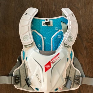Medium Adult Maverik Shift Shoulder Pads (New)