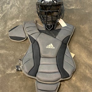 Used Intermediate Adidas Captain Catcher's Set | Age 9 - 12