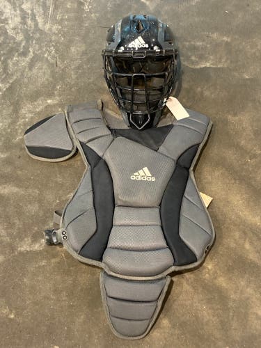 Used Intermediate Adidas Captain Catcher's Set | Age 9 - 12