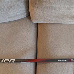 Senior Bauer Vapor X5 Pro Right Handed Hockey Stick P88 (Barely Used)