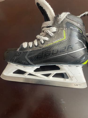 2023 Bauer Elite Hockey Goalie Skates Size 5 (Used)
