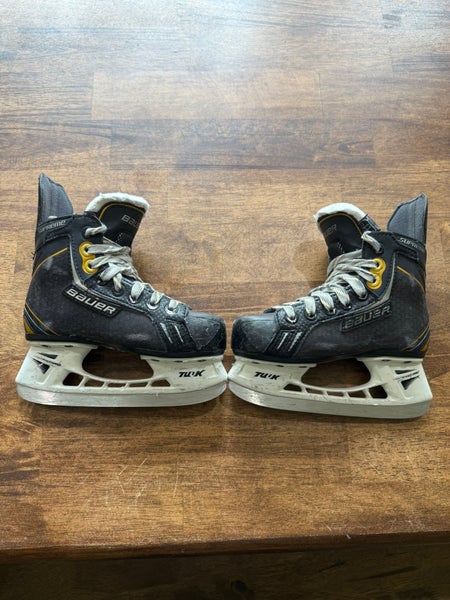 2022 Bauer Supreme One.6 Hockey Skates Regular Width 11 (Used)