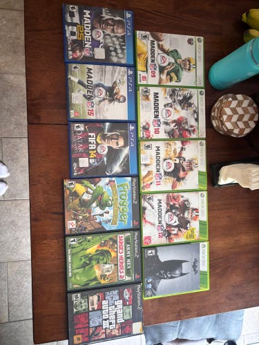 lots of xbox and playstation games