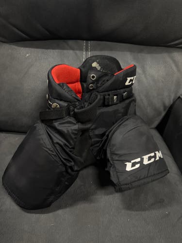 Junior Small CCM Hockey Pants (Used)