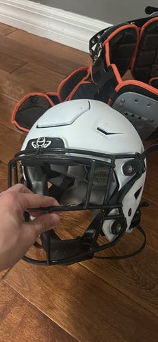 Large Adult Riddell SpeedFlex Helmet (Used)