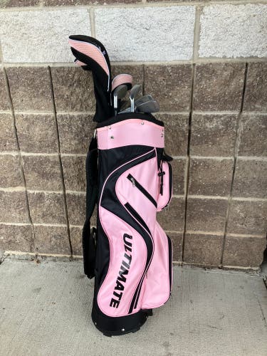 Women's Ultimate Clubs (Full Set) Right Handed Ladies Flex 8 Clubs (Used)