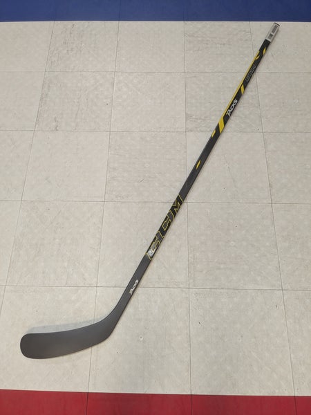Senior CCM Tacks Left Hand Hockey Stick, P19 Curve, 85 Flex (New)