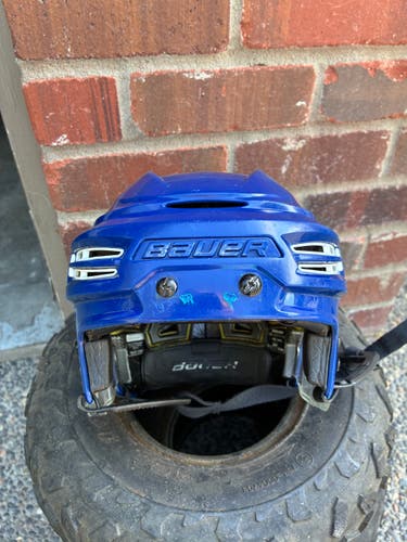 Small Bauer Re-Akt 100 Helmet (Used)