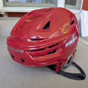 Small Bauer Re-Akt 150 Helmet (Used)