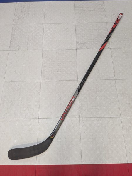 Intermediate Bauer Vapor FlyLite Left Handed Hockey Stick, P88 Curve, 65 Flex (New)