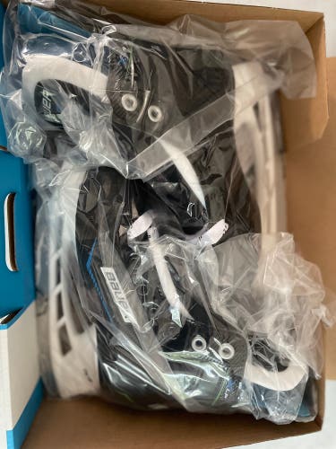 Bauer XLP Hockey Skates Regular Width 13 (New)