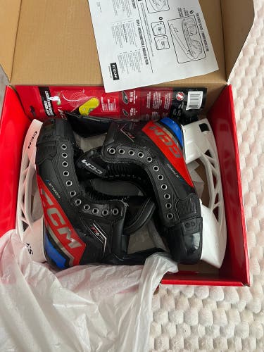 2024 CCM JetSpeed FT6 Pro Hockey Skates Regular Width Pro Stock 9 (New)