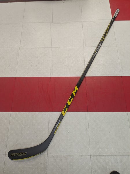 Senior CCM Ultra Tacks Left Hand Hockey Stick, P46 Curve, 85 Flex (New)